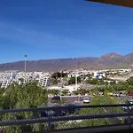 Lux Orlando アパート アデヘ